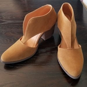 Very nice size 9 open boot